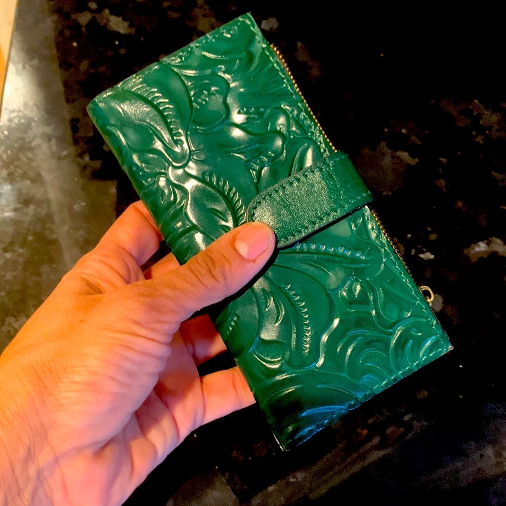 Patricia Nash wallet